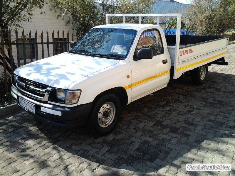 Toyota Hilux Manual 2003