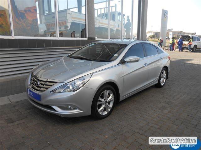 Hyundai Sonata Automatic 2012 - image 2