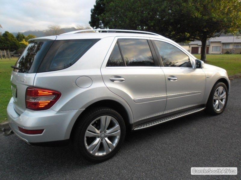 Mercedes Benz M-Class Automatic 2010 - image 2