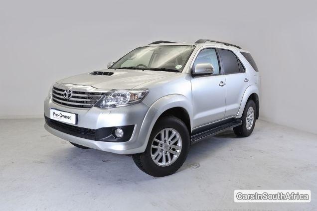Toyota Fortuner Automatic 2014 - image 2