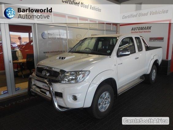 Toyota Hilux Manual 2011