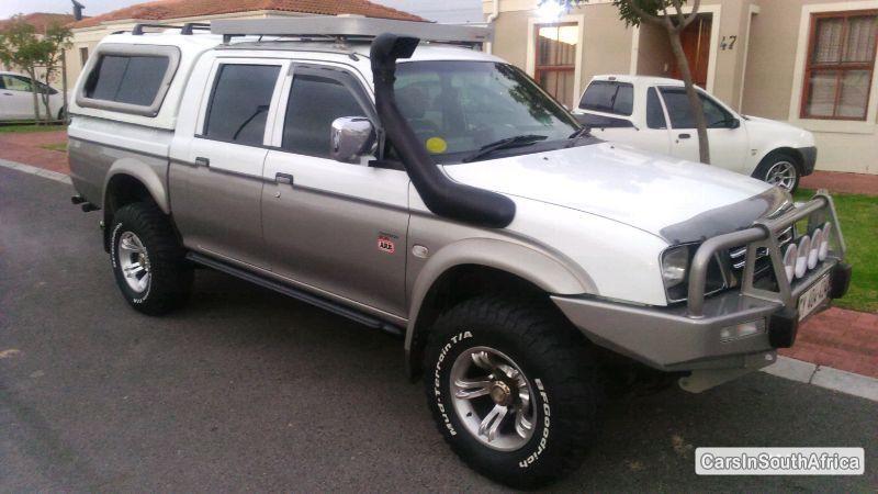 Mitsubishi Colt Manual 2002