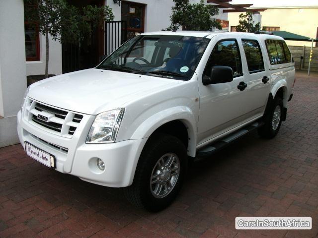 Isuzu KB Series Manual 2011 - image 2
