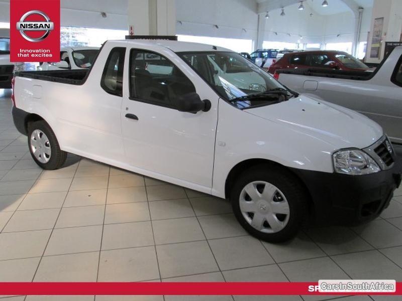 Nissan NP200 Manual 2015