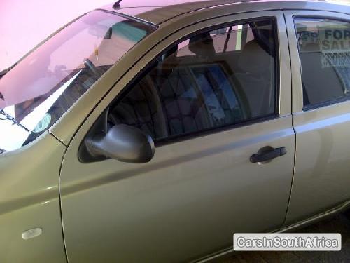 Nissan Micra 2004 - image 3