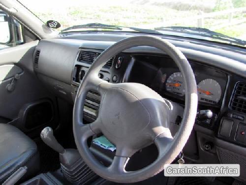 Mitsubishi Colt 2004 - image 3