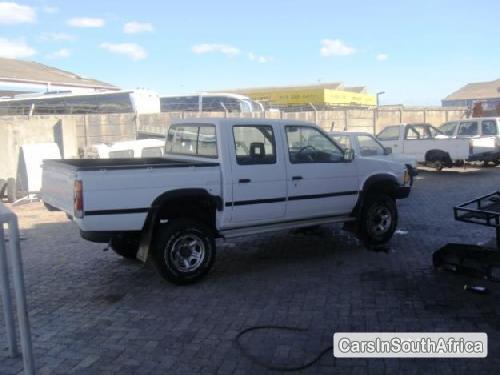 Nissan Hardbody 1998 - image 3