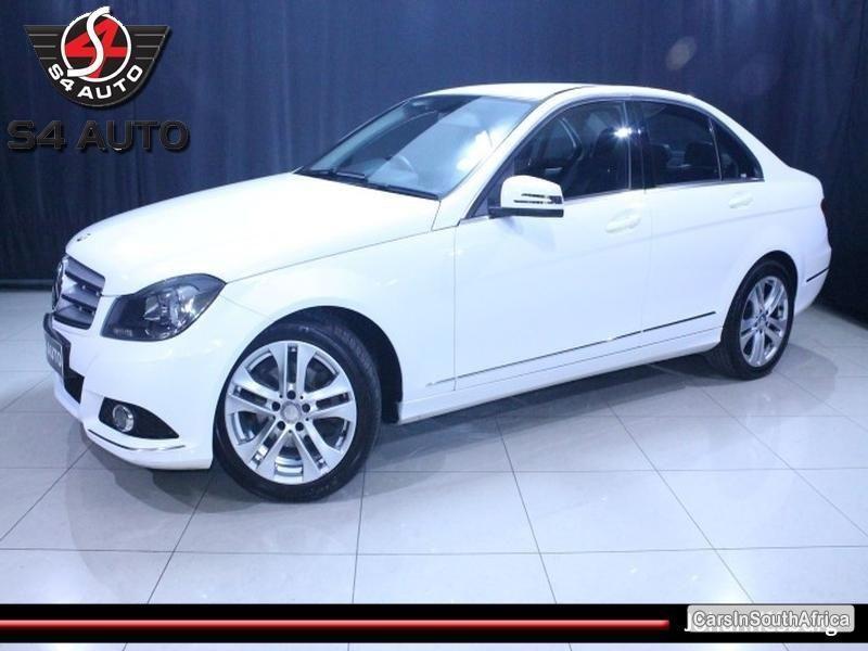 Mercedes Benz C-Class Automatic 2013 - image 3
