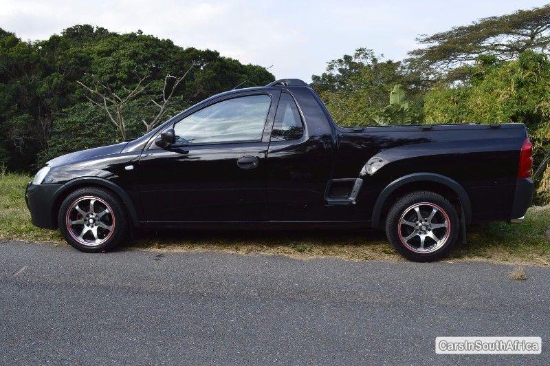 Opel Corsa Utility Manual 2006 - image 3