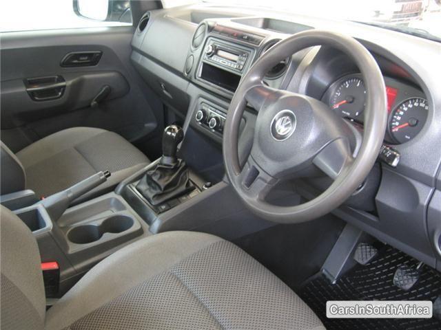 Volkswagen Amarok Manual 2012 - image 3