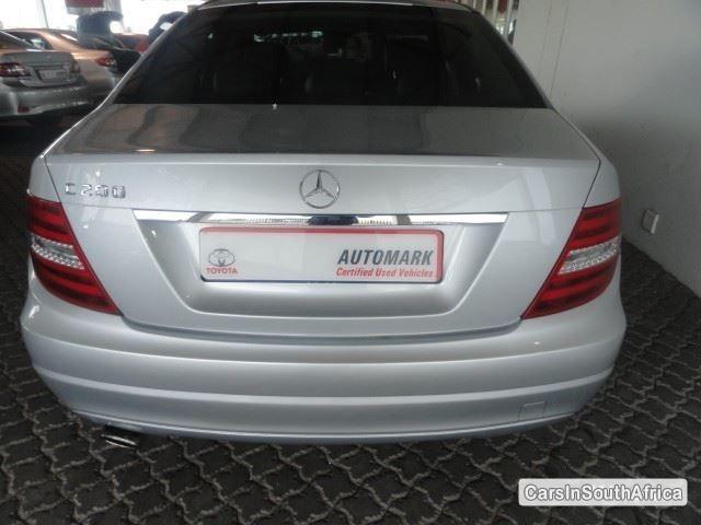 Mercedes Benz C-Class Automatic 2013 - image 3