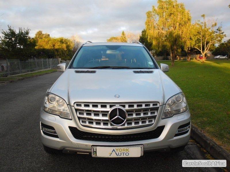 Mercedes Benz M-Class Automatic 2010 - image 3