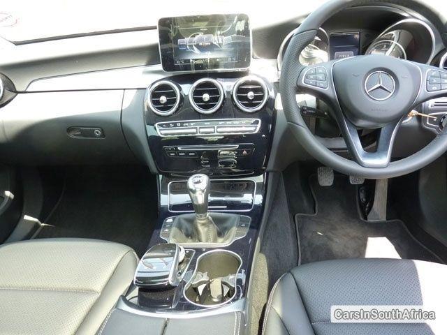 Mercedes Benz C-Class Manual 2014 in Gauteng