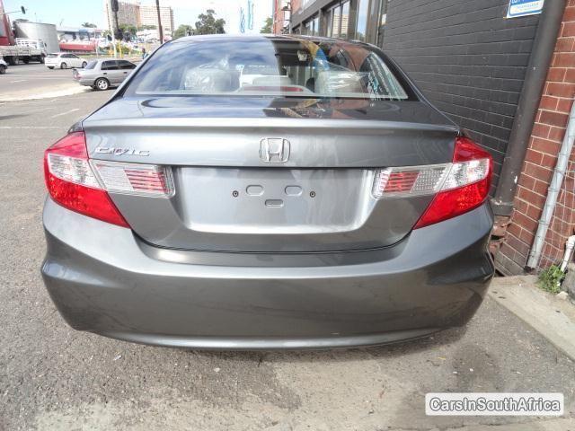 Honda Civic Manual 2015 - image 3