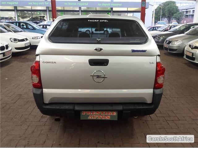 Opel Corsa Utility Manual 2009 in Western Cape