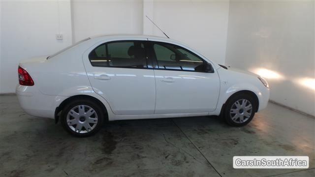 Ford Ikon Manual 2015 in Gauteng