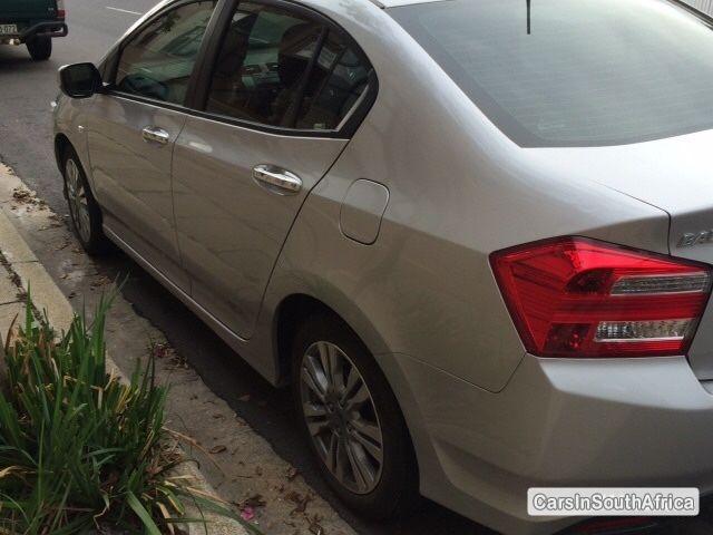 Honda Ballade Manual 2013 - image 3