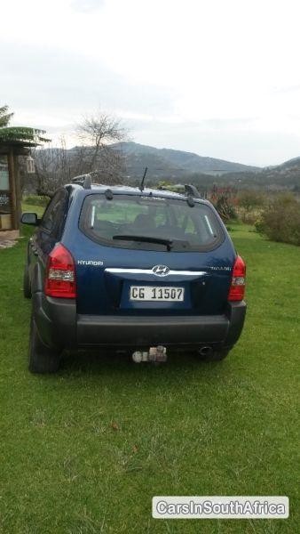 Hyundai Tucson Manual 2005 - image 3