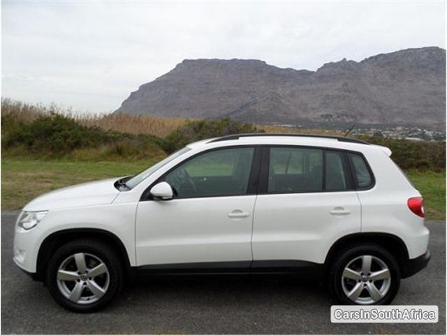 Volkswagen Tiguan Manual 2011 - image 3