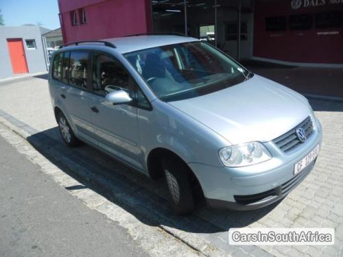 Volkswagen Touran Manual 2006 - image 4