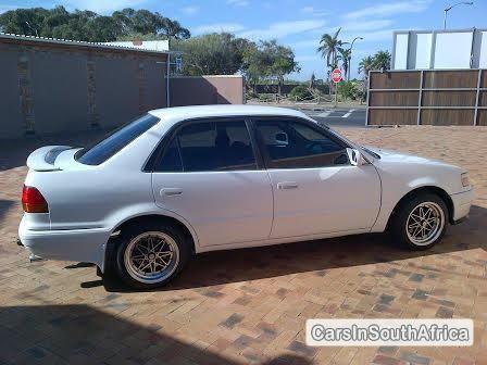 Toyota Corolla Manual 1996 - image 4