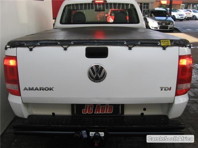 Volkswagen Amarok Manual 2012 - image 4