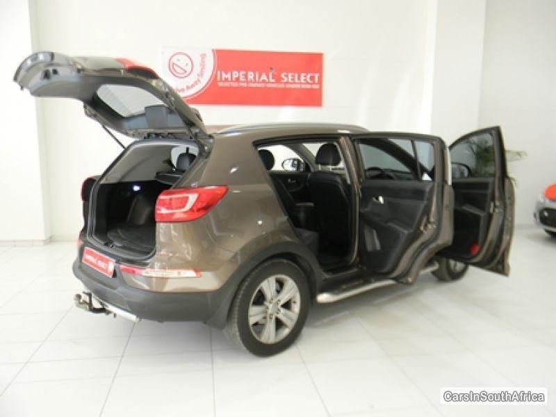 Kia Sportage Manual 2012 - image 4