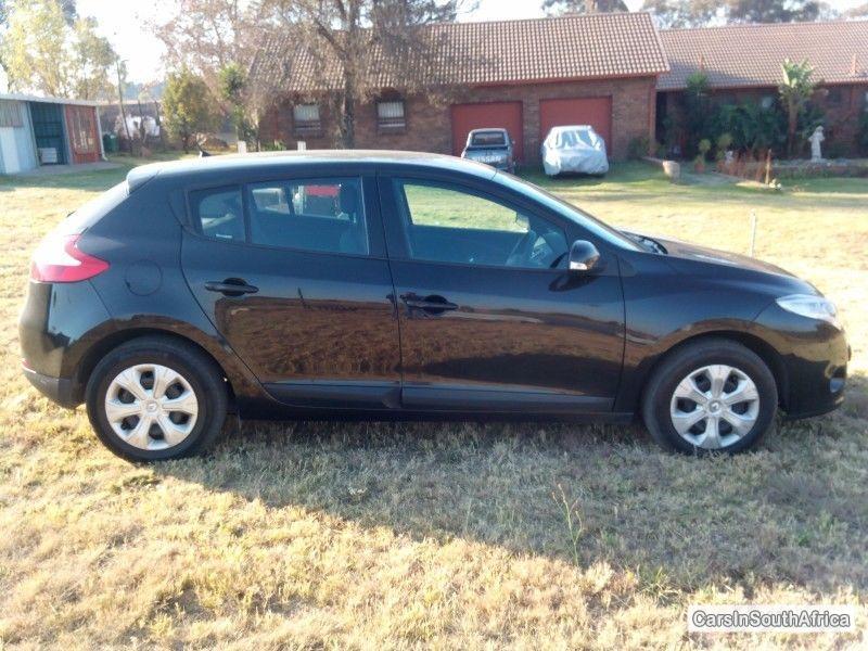 Renault Megane Manual 2009 - image 4
