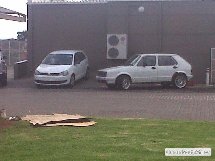 Volkswagen Golf Manual 1996 in Gauteng