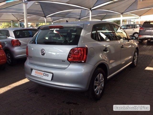 Volkswagen Polo Manual 2014 - image 4