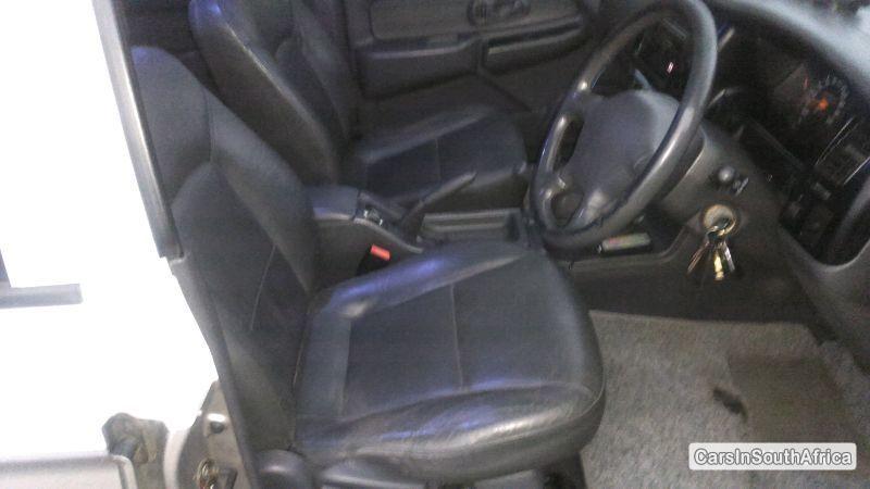 Mitsubishi Colt Manual 2002 - image 4