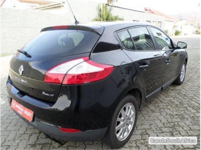 Renault Megane Manual 2011 - image 4