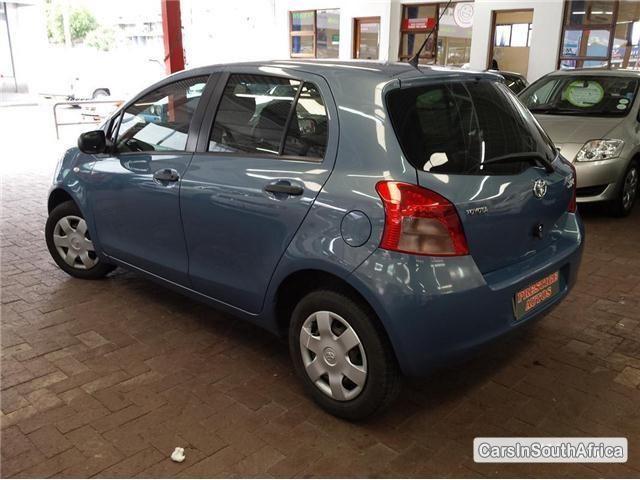 Toyota Yaris Manual 2007 - image 4