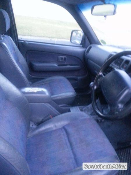 Picture of Toyota Hilux Manual 1999 in Western Cape