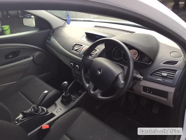 Renault Megane Manual 2011 - image 5
