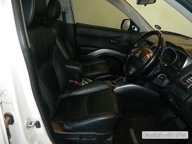 Mitsubishi Outlander Automatic 2009 - image 5