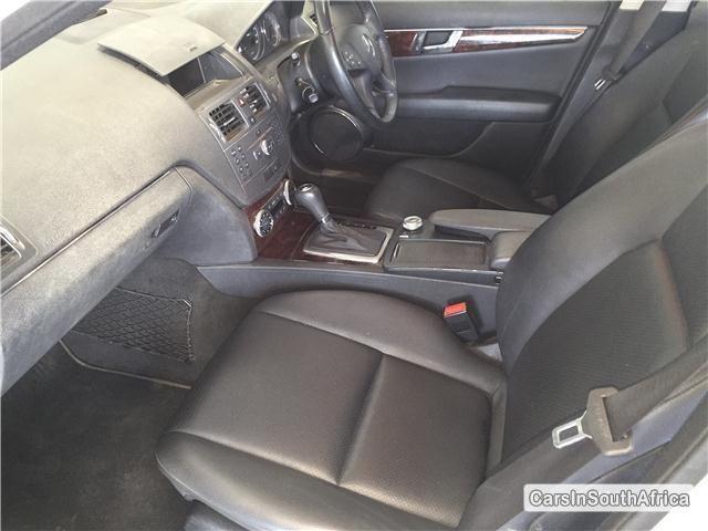 Mercedes Benz C-Class Automatic 2010 - image 5