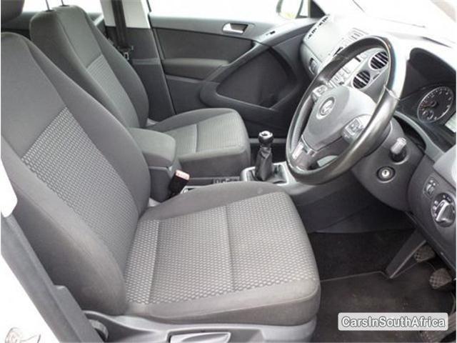 Volkswagen Tiguan Manual 2011 - image 5