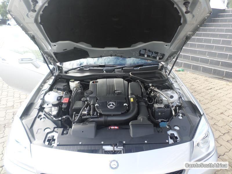 Mercedes Benz SLK-Class Manual 2011 - image 6