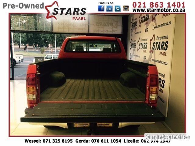 Picture of Toyota Hilux Manual 2012 in South Africa