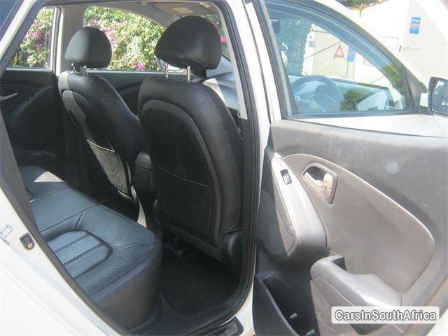 Hyundai ix35 Automatic 2010 - image 6