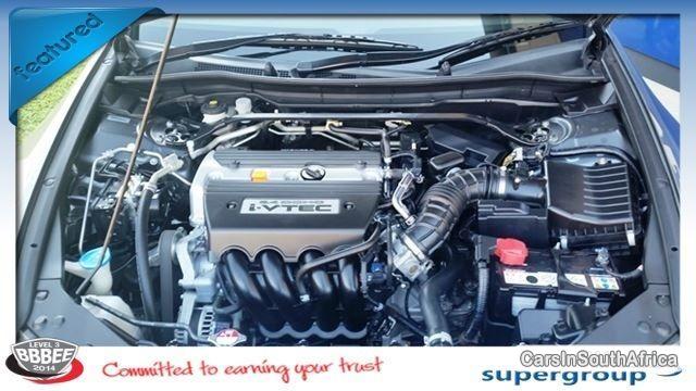 Picture of Honda Accord Manual 2011 in South Africa