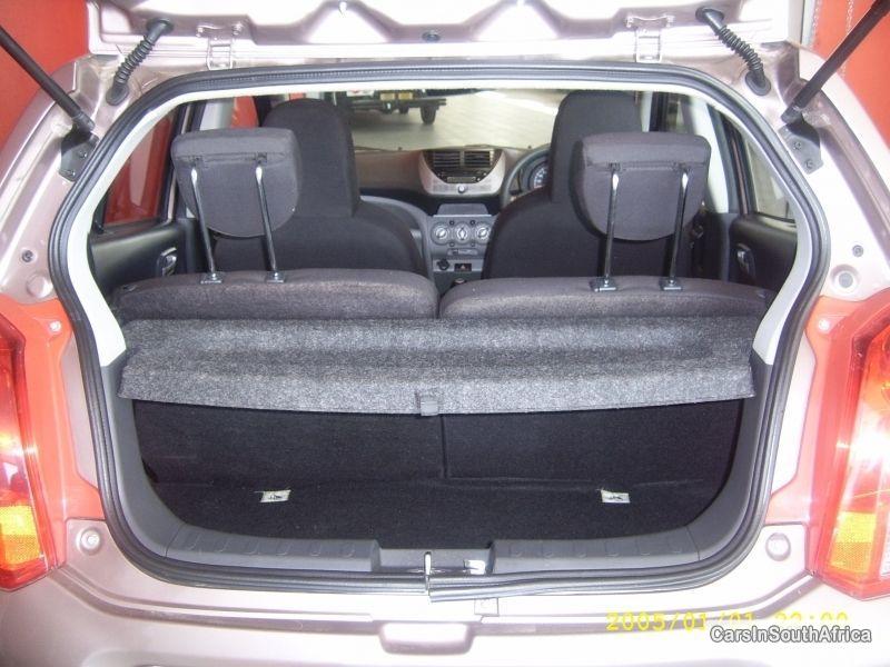 Suzuki Alto Manual 2010 - image 6