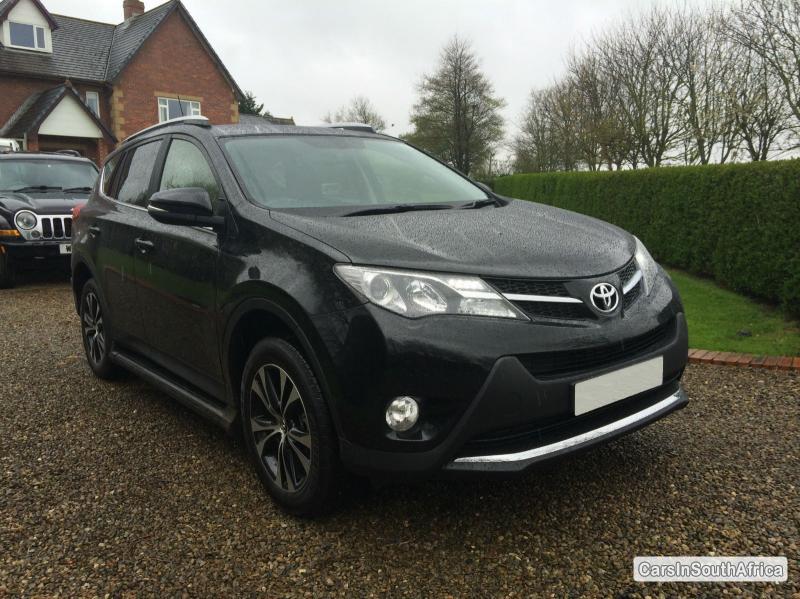 Toyota RAV-4 Manual 2014 - image 2