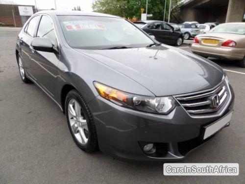 Pictures of Honda Accord Automatic 2010