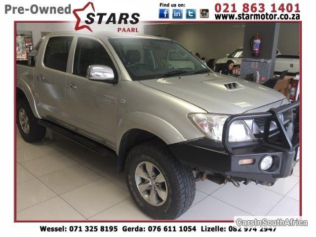 Pictures of Toyota Hilux Manual 2009