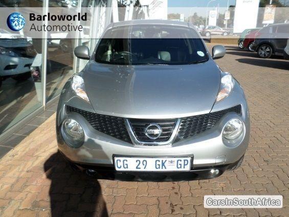 Pictures of Nissan Juke Automatic 2013