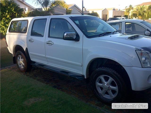 Pictures of Isuzu KB300 Manual 2009