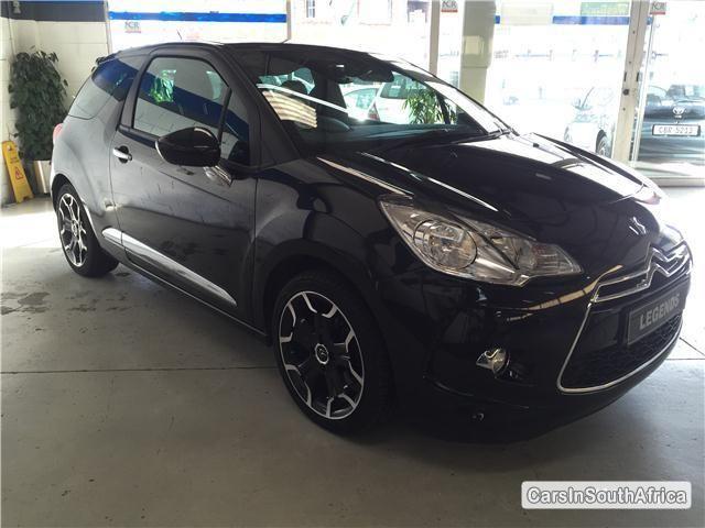 Picture of Citroen DS3 Manual 2011