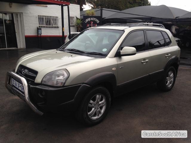 Pictures of Hyundai Tucson Automatic 2006